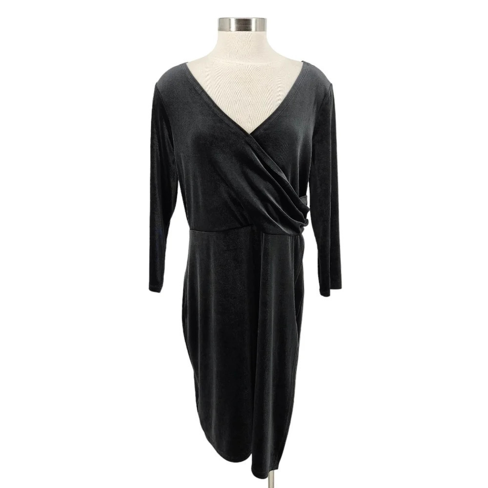 Ann Taylor Faux Wrap Dress Black Velvet Long Sleeve V Neck Sheath